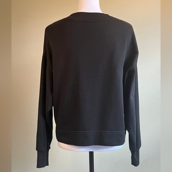 OLD NAVY Glitter Graphic Crew-Neck Sweatshirt - Picture 5 of 11